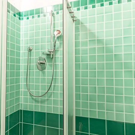 Mansarda Vespucci - Parcheggio Auto Φεράρα