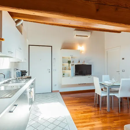 Mansarda Vespucci - Parcheggio Auto