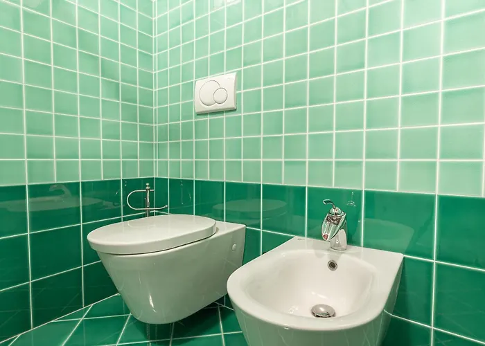 Mansarda Vespucci - Parcheggio Auto 아파트 페라라